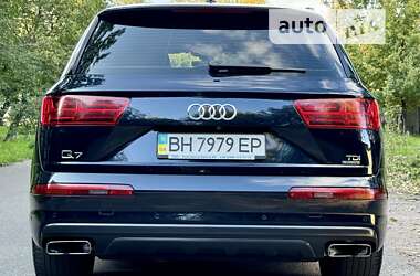 Позашляховик / Кросовер Audi Q7 2017 в Одесі