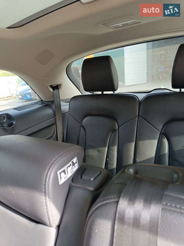 Внедорожник / Кроссовер Audi Q7 2015 в Черкассах