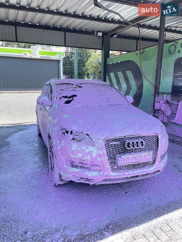 Позашляховик / Кросовер Audi Q7 2010 в Запоріжжі