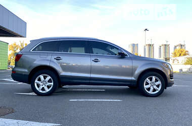 Позашляховик / Кросовер Audi Q7 2012 в Києві