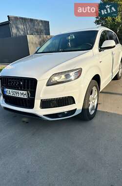 Внедорожник / Кроссовер Audi Q7 2013 в Киеве