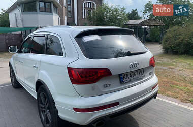 Внедорожник / Кроссовер Audi Q7 2013 в 