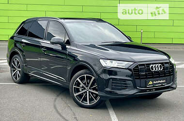 Внедорожник / Кроссовер Audi Q7 2022 в Киеве