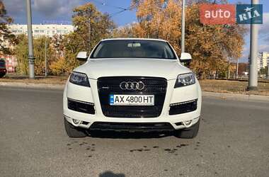 Внедорожник / Кроссовер Audi Q7 2015 в Харькове