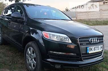 Позашляховик / Кросовер Audi Q7 2007 в Крижополі