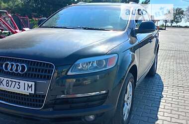 Позашляховик / Кросовер Audi Q7 2007 в Крижополі