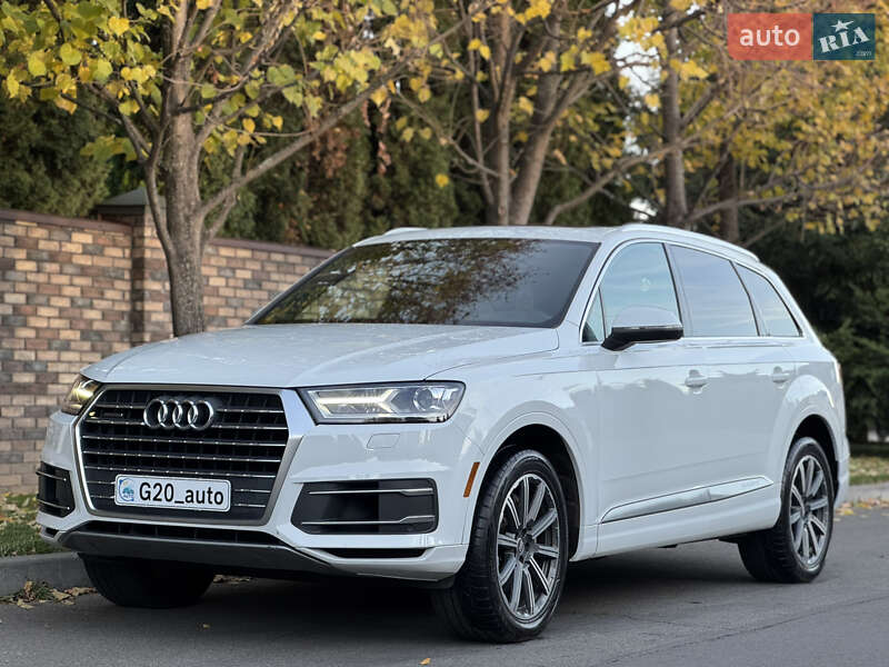 Внедорожник / Кроссовер Audi Q7 2017 в Киеве