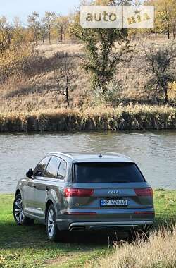 Позашляховик / Кросовер Audi Q7 2017 в Запоріжжі