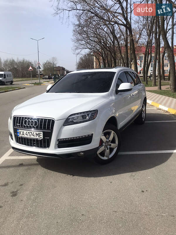 Позашляховик / Кросовер Audi Q7 2012 в Києві