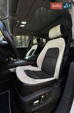 Внедорожник / Кроссовер Audi Q7 2011 в 