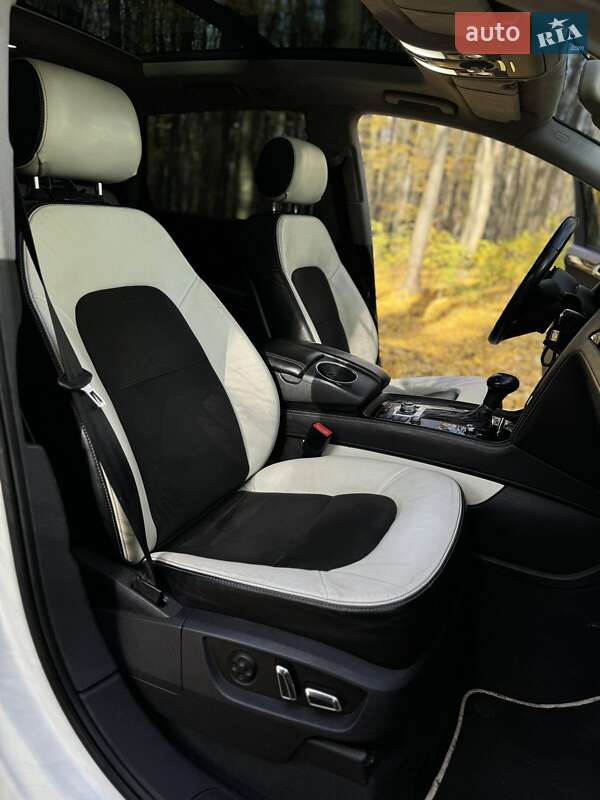 Позашляховик / Кросовер Audi Q7 2011 в Вінниці
