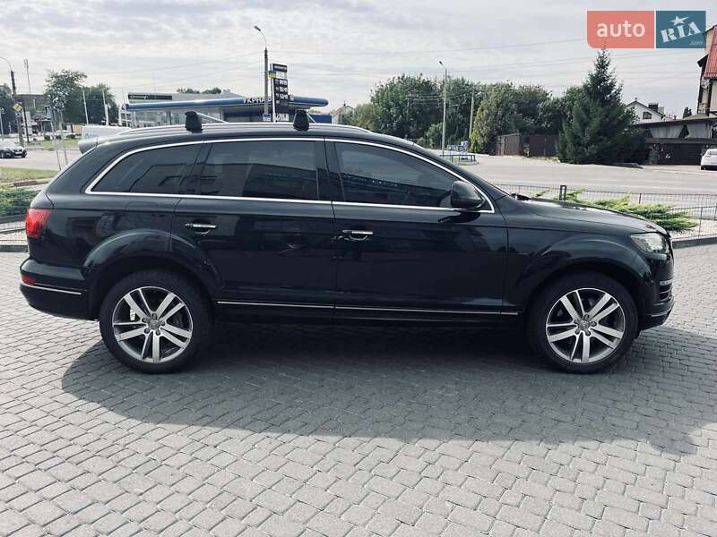 Позашляховик / Кросовер Audi Q7 2010 в Хмельницькому