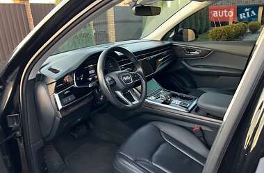 Внедорожник / Кроссовер Audi Q7 2019 в 