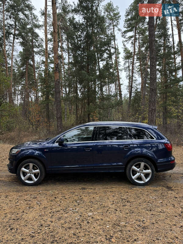 Внедорожник / Кроссовер Audi Q7 2012 в Харькове