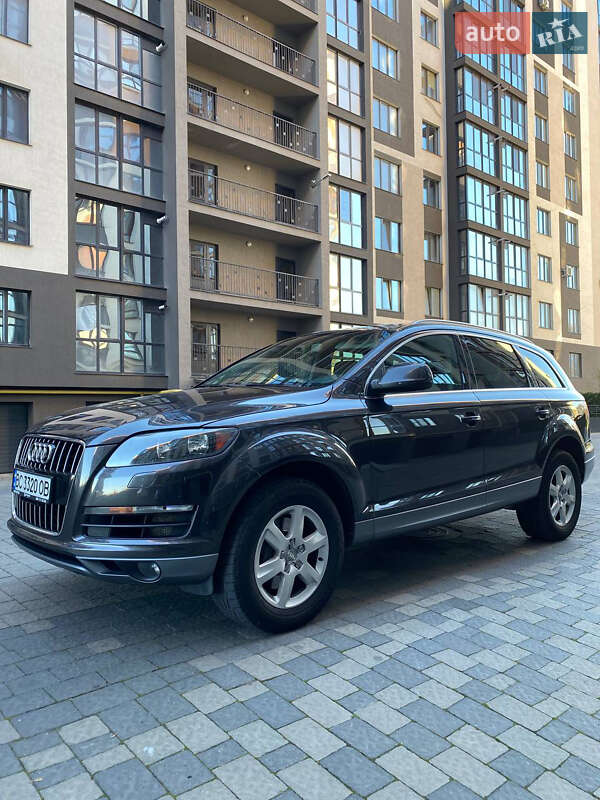 Позашляховик / Кросовер Audi Q7 2011 в Івано-Франківську
