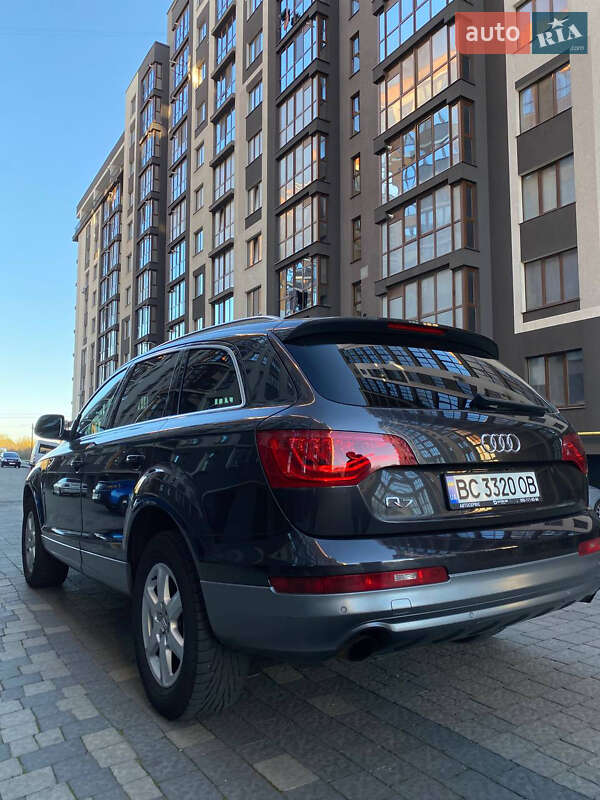 Позашляховик / Кросовер Audi Q7 2011 в Івано-Франківську