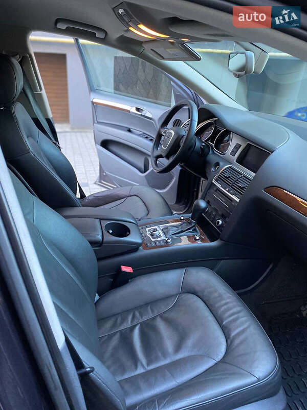 Позашляховик / Кросовер Audi Q7 2011 в Івано-Франківську