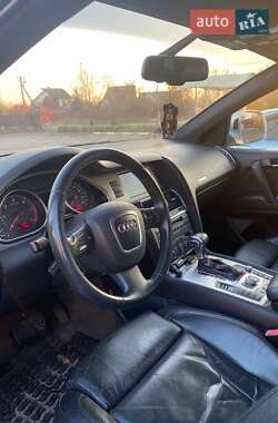 Внедорожник / Кроссовер Audi Q7 2006 в Киеве