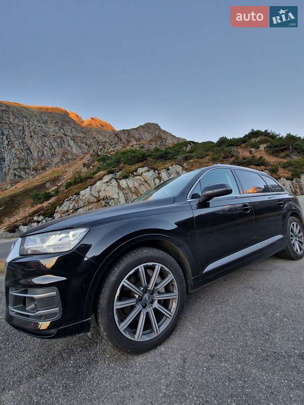 Внедорожник / Кроссовер Audi Q7 2018 в Львове