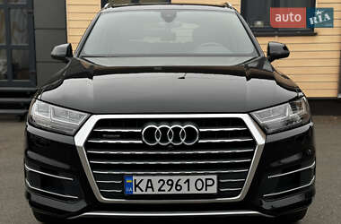 Позашляховик / Кросовер Audi Q7 2019 в Києві