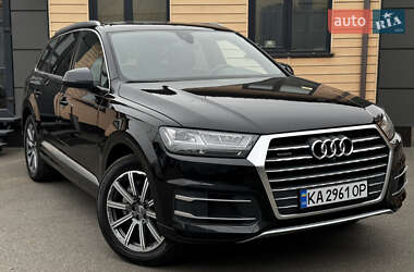 Позашляховик / Кросовер Audi Q7 2019 в Києві