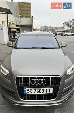 Позашляховик / Кросовер Audi Q7 2011 в Львові