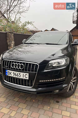 Внедорожник / Кроссовер Audi Q7 2006 в Маневичах