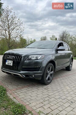 Позашляховик / Кросовер Audi Q7 2015 в 