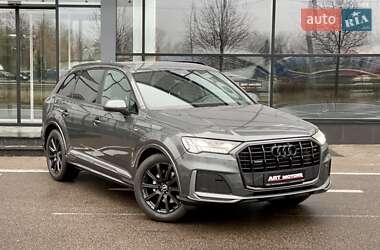 Внедорожник / Кроссовер Audi Q7 2023 в Киеве