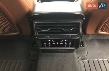 Внедорожник / Кроссовер Audi Q7 2022 в 