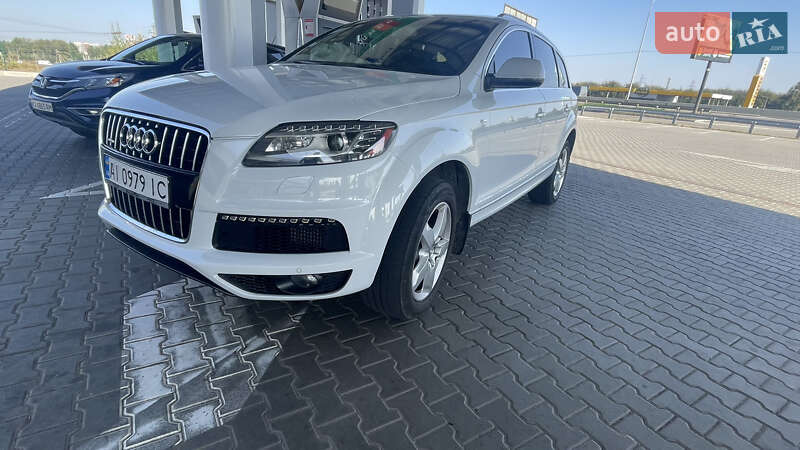 Позашляховик / Кросовер Audi Q7 2012 в Києві