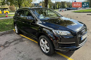 Позашляховик / Кросовер Audi Q7 2012 в Львові