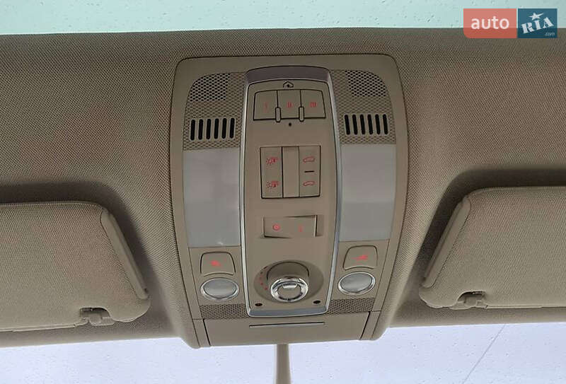 Позашляховик / Кросовер Audi Q7 2013 в Львові