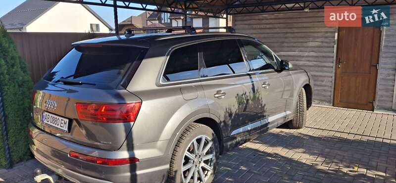Позашляховик / Кросовер Audi Q7 2019 в Вінниці