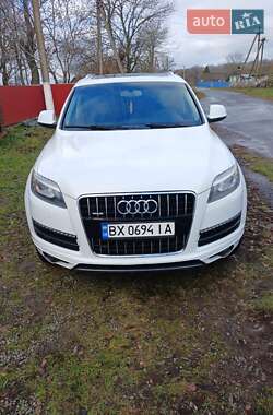 Внедорожник / Кроссовер Audi Q7 2014 в Староконстантинове