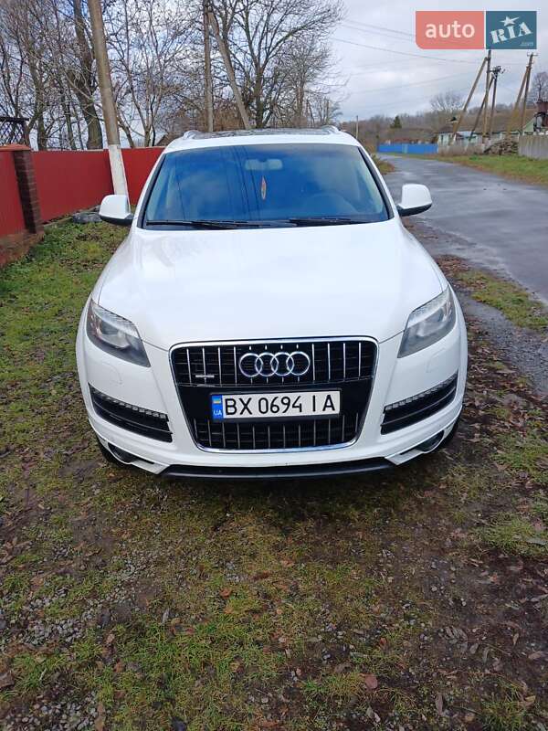 Внедорожник / Кроссовер Audi Q7 2014 в Староконстантинове