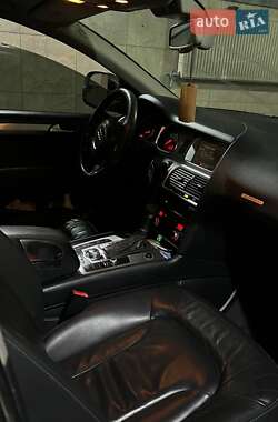 Внедорожник / Кроссовер Audi Q7 2008 в 