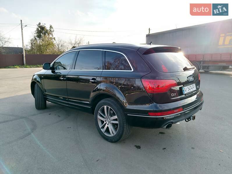 Внедорожник / Кроссовер Audi Q7 2014 в Киеве