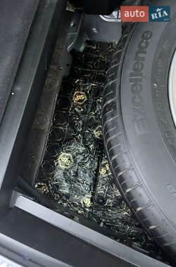 Внедорожник / Кроссовер Audi Q7 2013 в Бережанах