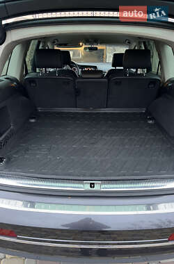 Внедорожник / Кроссовер Audi Q7 2013 в 