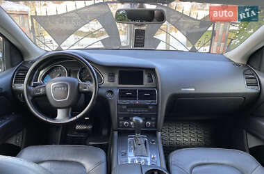 Внедорожник / Кроссовер Audi Q7 2006 в Коломые