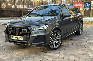 Внедорожник / Кроссовер Audi Q7 2020 в Киеве