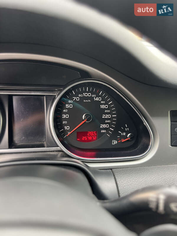 Позашляховик / Кросовер Audi Q7 2009 в Чернівцях