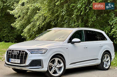 Внедорожник / Кроссовер Audi Q7 2020 в Киеве