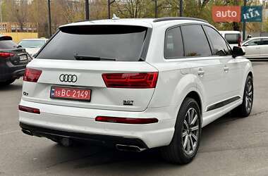 Внедорожник / Кроссовер Audi Q7 2016 в Днепре