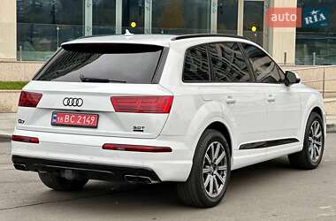 Внедорожник / Кроссовер Audi Q7 2016 в Днепре