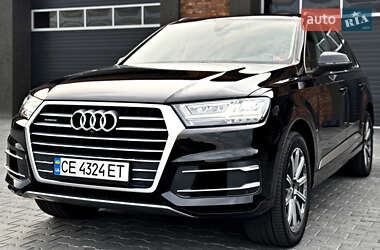 Позашляховик / Кросовер Audi Q7 2019 в 