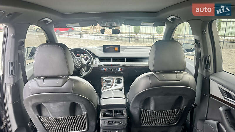 Внедорожник / Кроссовер Audi Q7 2017 в Белой Церкви