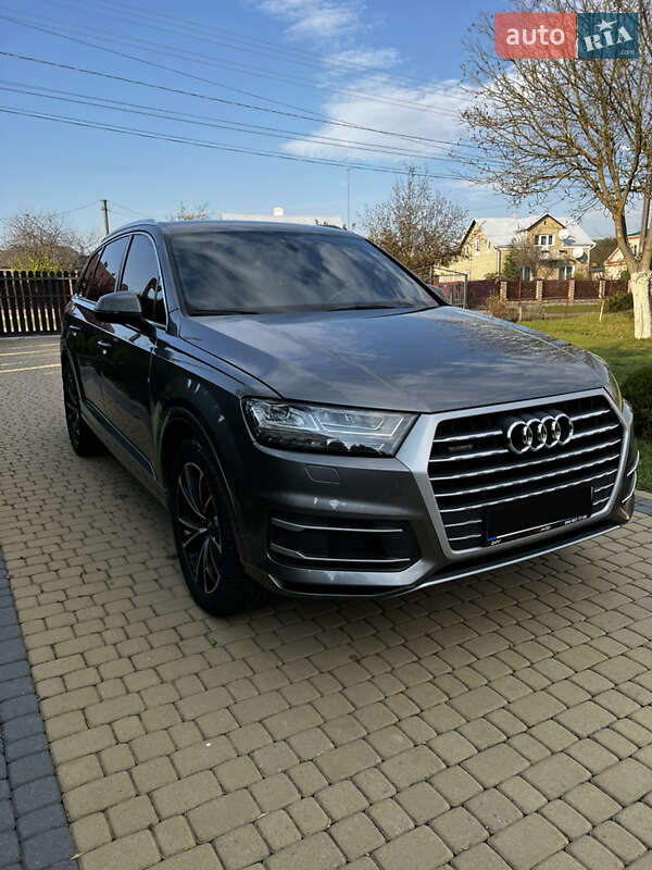 Внедорожник / Кроссовер Audi Q7 2016 в Львове фото 4 Внедорожник / Кроссовер Audi Q7 2016 в Львове