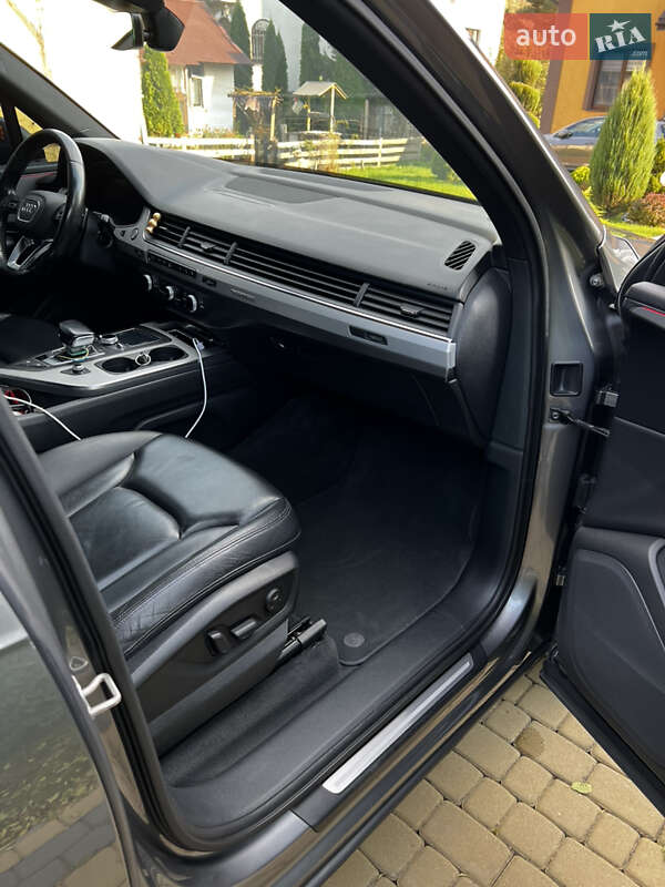 Внедорожник / Кроссовер Audi Q7 2016 в Львове фото 10 Внедорожник / Кроссовер Audi Q7 2016 в Львове